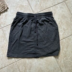 Thread & Supply cotton gray skirt. Size medium.